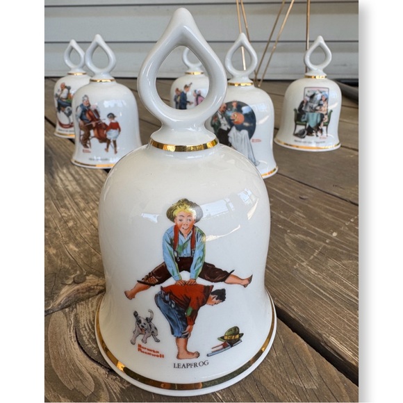 Vintage Norman Rockwell Bells - Picture 5 of 15